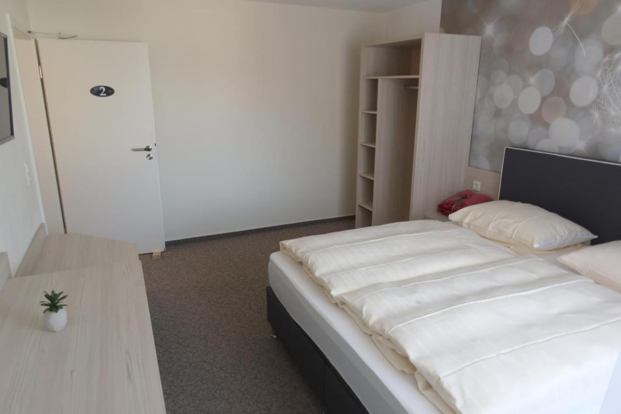 Hotel Waldoza Waldmohr Exteriör bild